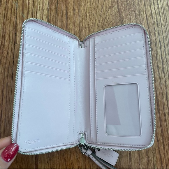 Coach Universal Pocket Phone Wallet Wristlet - Picture 11 of 16